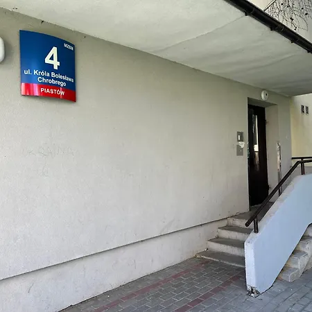Etna 2 - Parter- , Chrobrego Rum i privatbostad Rzeszów
