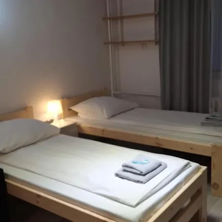 Etna 2 - Parter- , Chrobrego Kwatera prywatna