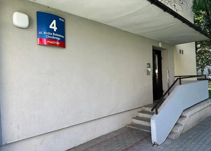 Etna 2 - Parter- , Chrobrego Homestay Rzeszow